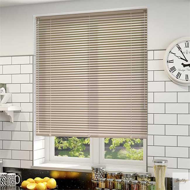 rem-la-nhom-nha-bep (2)